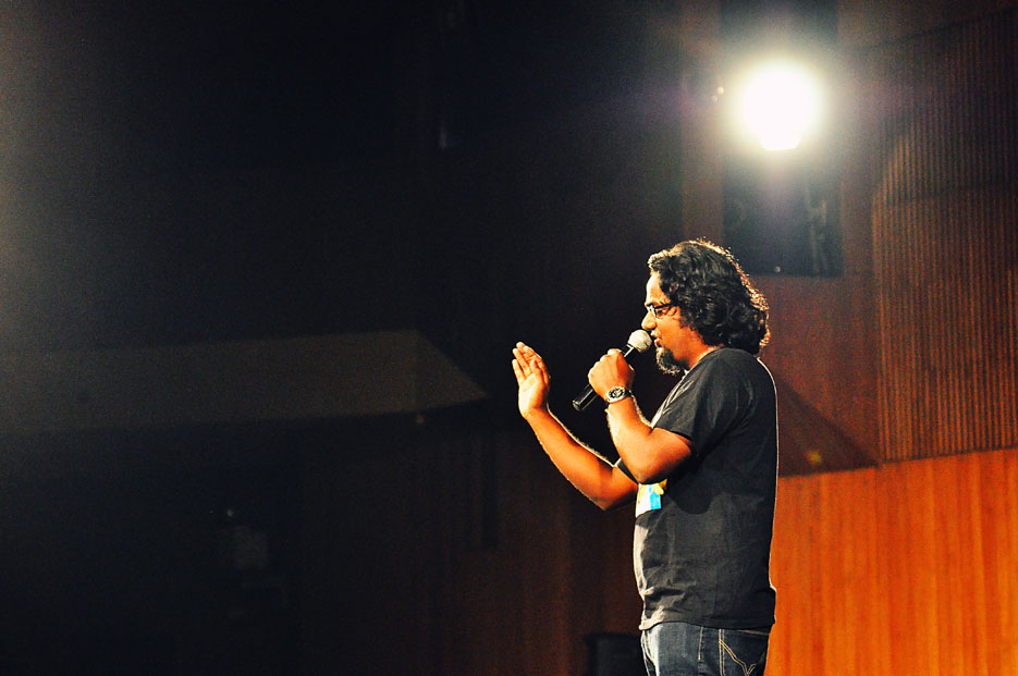 Indian Stand Up Comedy Night, Indian Habitat Center, photographed by professional Indian photographer Naina