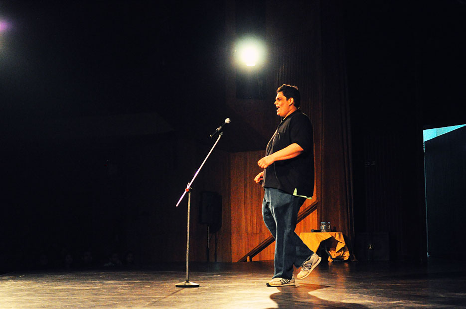 Indian Stand Up Comedy Night, Indian Habitat Center, photographed by professional Indian photographer Naina