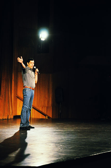 Indian Stand Up Comedy Night, Indian Habitat Center, photographed by professional Indian photographer Naina