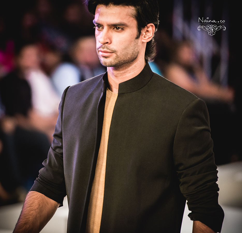 Wendell Rodricks at Blenders Pride Fashion Tour 2012, BPFT2012 photographed by photographer Naina Redhu of Naina.co