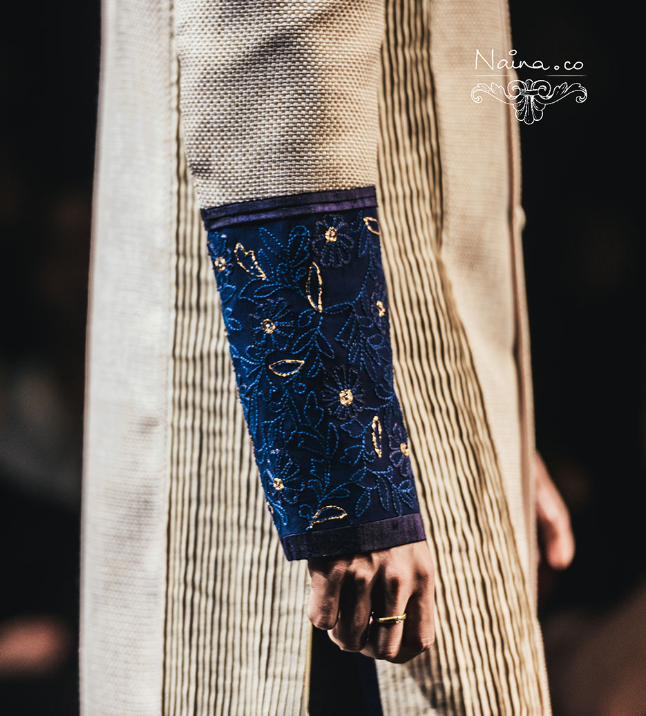 Wills Lifestyle India Fashion Week, Spring Summer 2013. Manish Malhotra by photographer Naina Redhu of Naina.co