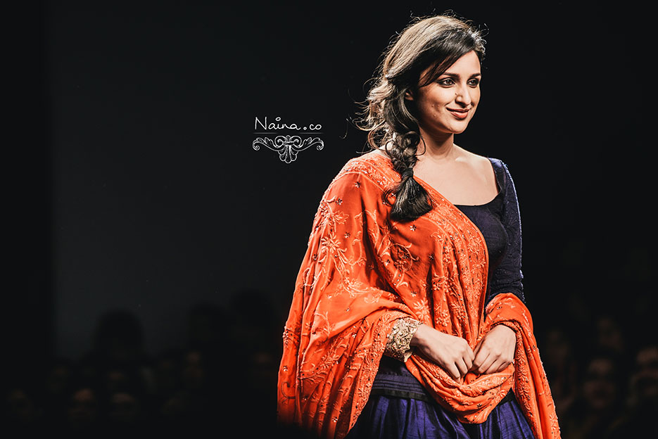 Wills Lifestyle India Fashion Week, Spring Summer 2013. Manish Malhotra by photographer Naina Redhu of Naina.co