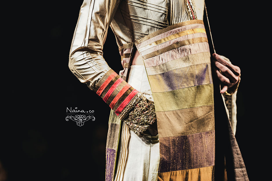 Wills Lifestyle India Fashion Week, Spring Summer 2013. Manish Malhotra by photographer Naina Redhu of Naina.co