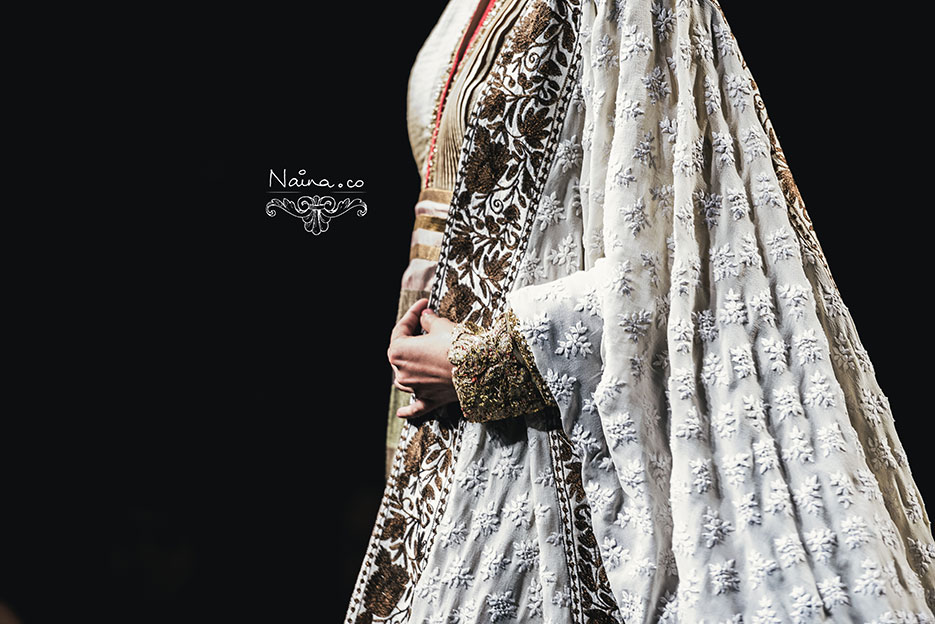 Wills Lifestyle India Fashion Week, Spring Summer 2013. Manish Malhotra by photographer Naina Redhu of Naina.co