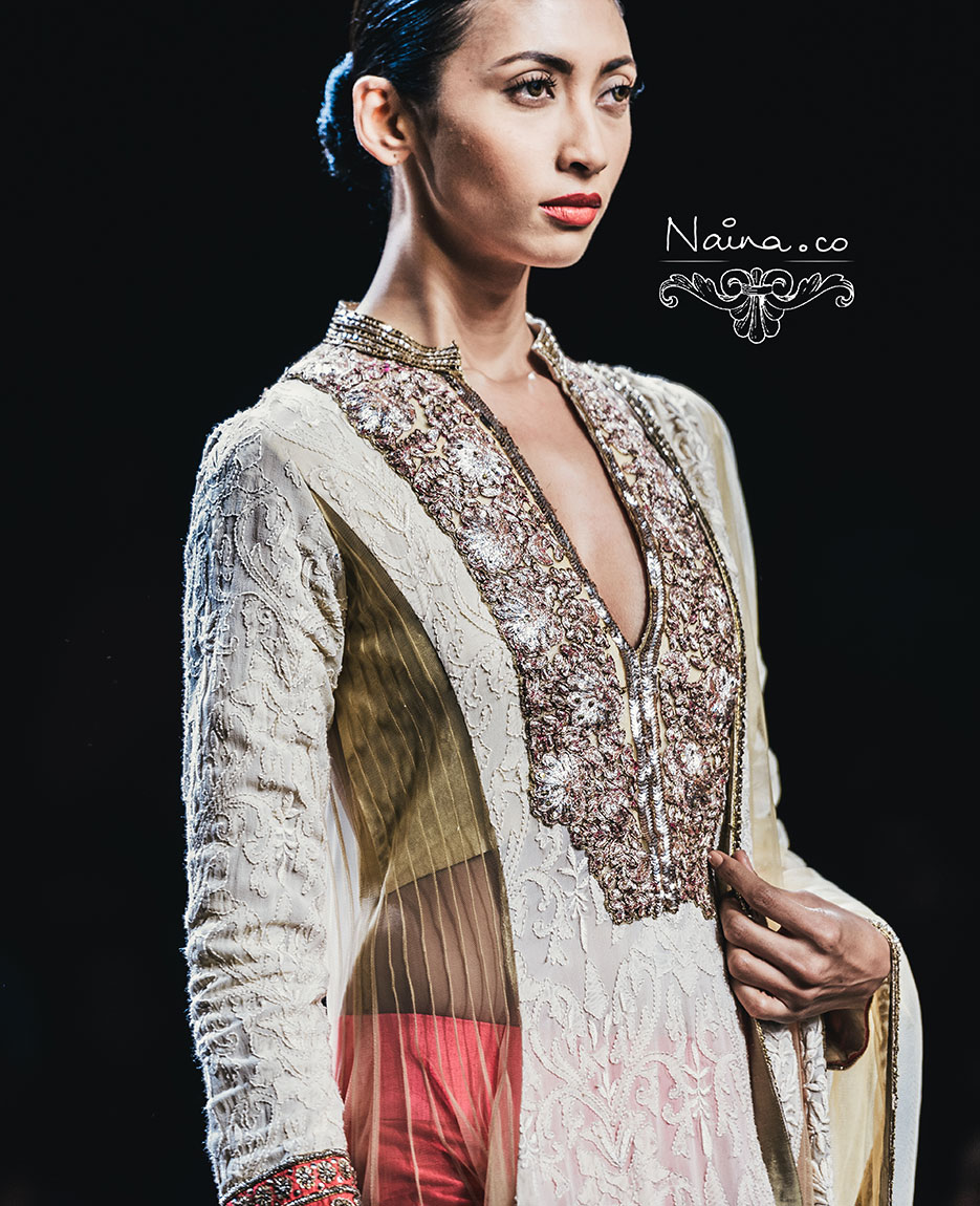 Wills Lifestyle India Fashion Week, Spring Summer 2013. Manish Malhotra by photographer Naina Redhu of Naina.co