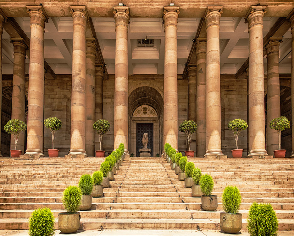 Rashtrapati Bhavan : Presidential House, New Delhi, India. Guard change ceremony. Architecture & Portraiture photography by professional Indian lifestyle photographer Naina Redhu of Naina.co