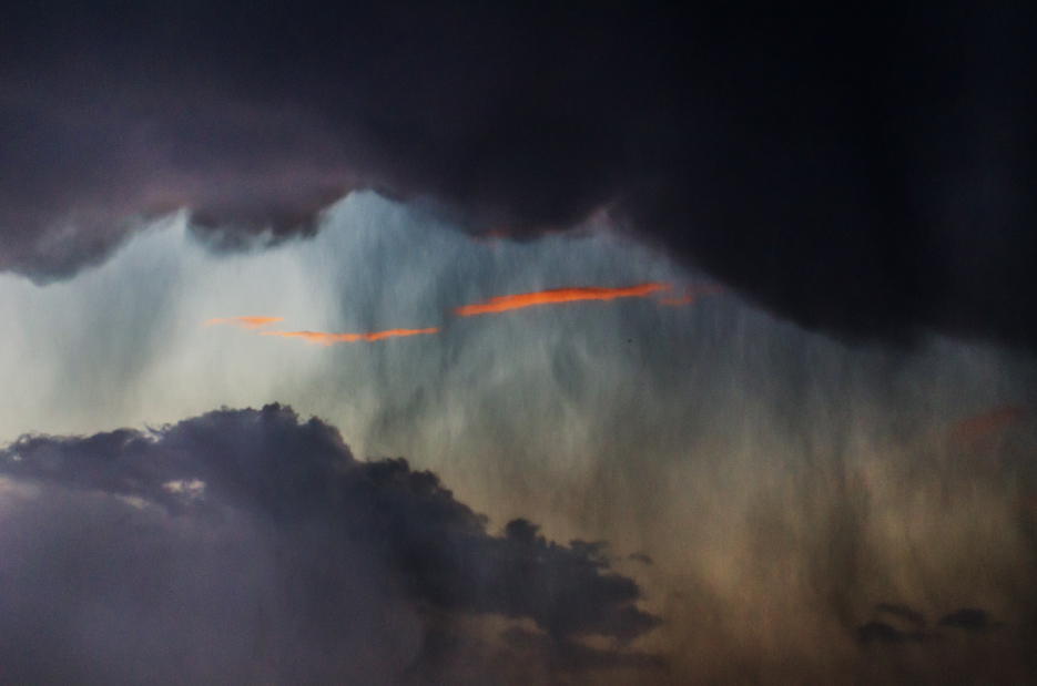 Storm clouds, sunset and rain. Photography by professional Indian lifestyle photographer Naina Redhu of Naina.co