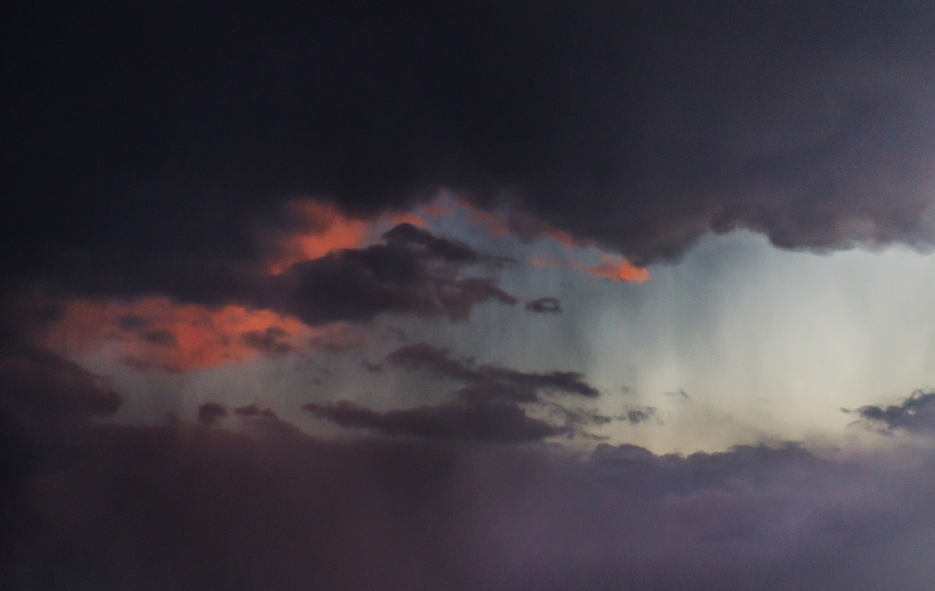 Storm clouds, sunset and rain. Photography by professional Indian lifestyle photographer Naina Redhu of Naina.co