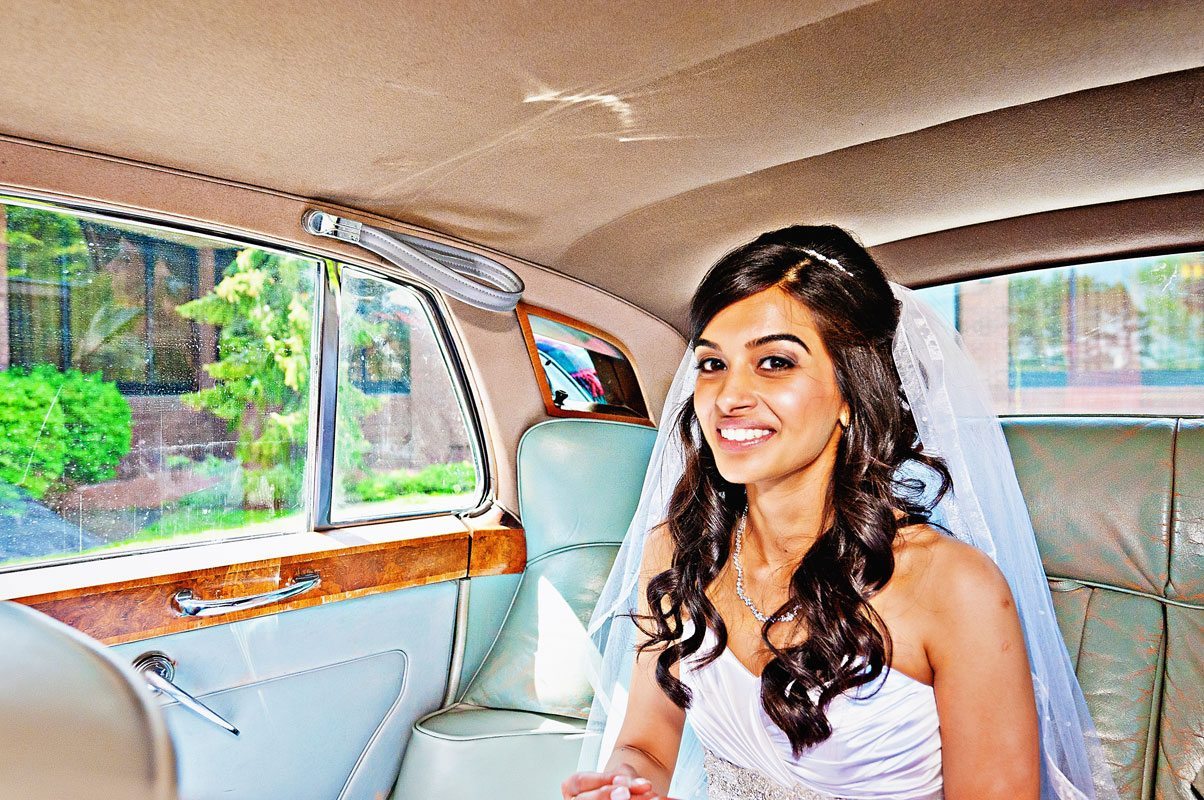 Indian wedding photographer : photography by Naina | 1952 vintage Bentley