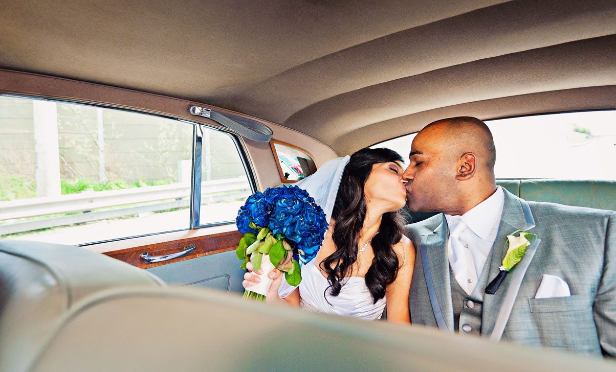 Indian wedding photographer : photography by Naina | 1952 vintage Bentley