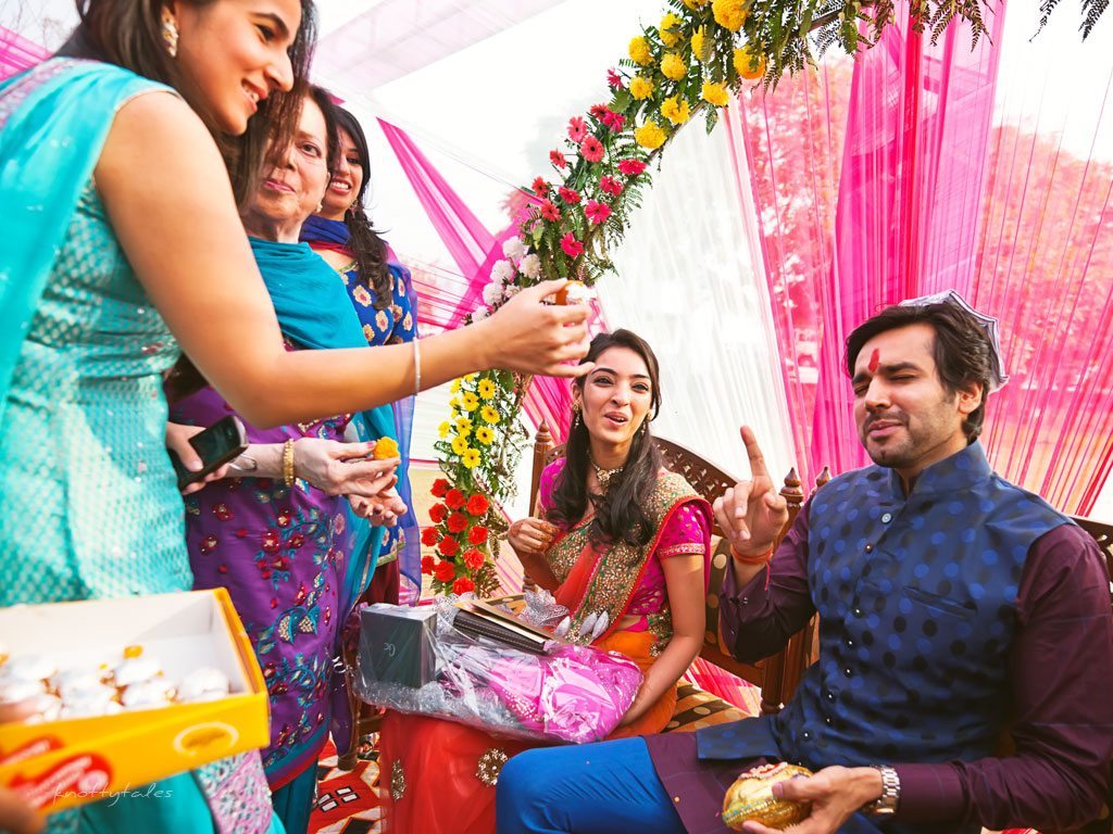 Indian wedding photographer : photography by Naina | Roka Ceremony of Megha and Jatin