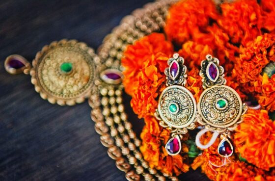 Anuradha-Vaibhav-Engagement-Indian-Wedding-Photography-Knottytales-Naina-09.jpg