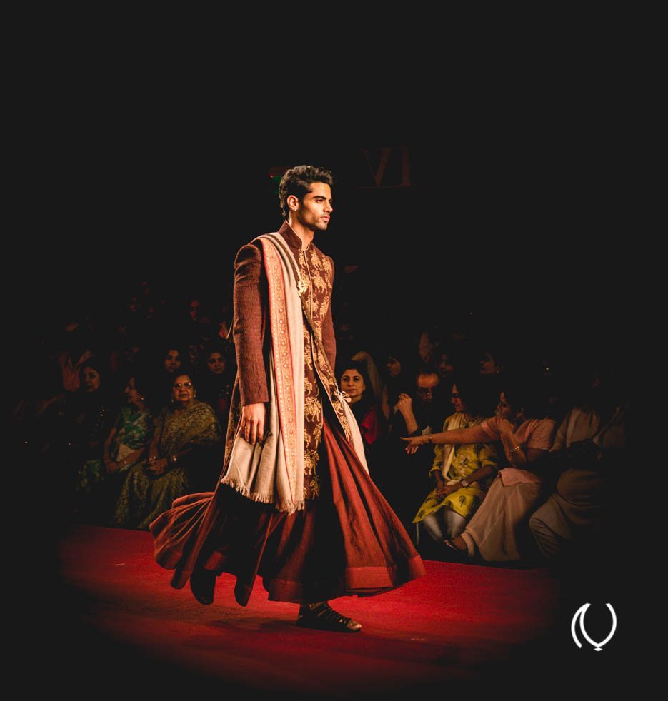 Anju-Modi-PCJ-Delhi-Couture-Week-2013-Lifestyle-Luxury-Photographer-Fashion-Storyteller-Naina.co-Thumb