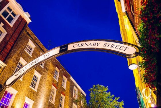 EyesForLondon-Luxury-Naina.co-Raconteuse-Visuelle-Visual-StoryTeller-Photographer-Day-10-Carnaby-Style-Night-GQ-Sept-2013