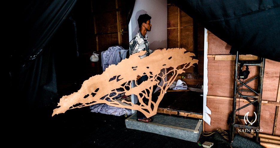 Wendell-Rodricks-Backstage-Fiama-WIFWSS14-India-Fashion-Week-Naina.co-La-Raconteuse-Visuelle-Visual-Storyteller-Photographer