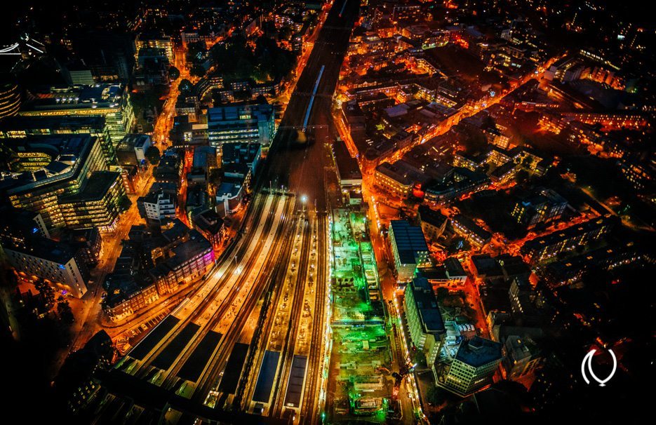 EyesForLondon-View-From-The-Shard-La-Raconteuse-Visuelle-Luxury-Naina.co-Photographer-Color-Travel