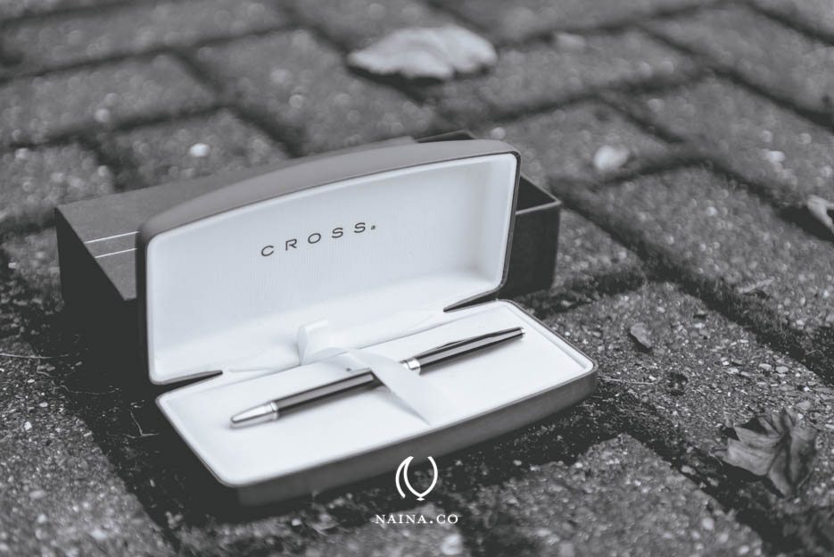 EyesForLondon-Visuelle-Raconteuse-Cross-Pen-Red-Goldsmiths-Naina.co-Photographer-Storyteller