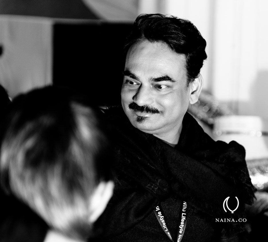 Wendell-Rodricks-Backstage-Fiama-WIFWSS14-India-Fashion-Week-Naina.co-La-Raconteuse-Visuelle-Visual-Storyteller-Photographer