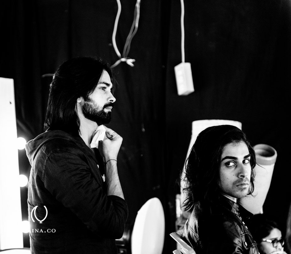 Wendell-Rodricks-Backstage-Fiama-WIFWSS14-India-Fashion-Week-Naina.co-La-Raconteuse-Visuelle-Visual-Storyteller-Photographer