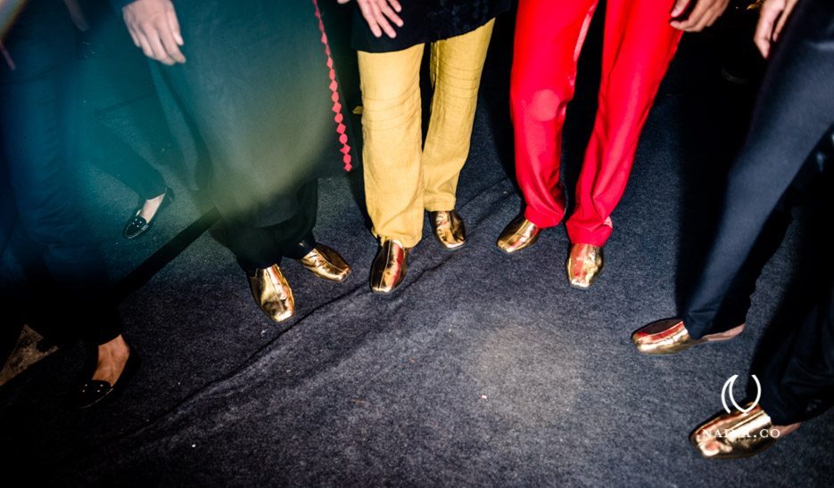 Wendell-Rodricks-Backstage-Fiama-WIFWSS14-India-Fashion-Week-Naina.co-La-Raconteuse-Visuelle-Visual-Storyteller-Photographer