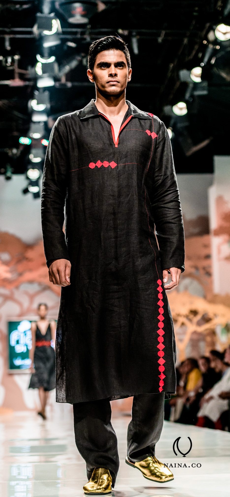 Wendell-Rodricks-Source-Of-Youth-Fiama-WIFWSS14-India-Fashion-Week-Naina.co-La-Raconteuse-Visuelle-Visual-Storyteller-Photographer