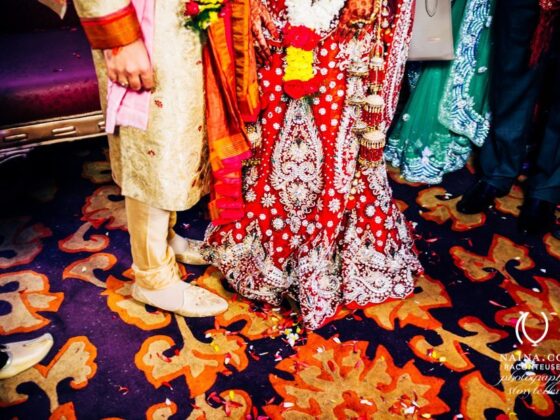 Naina.co-February-2014-Bride-Groom-Jaimala-Varmala-Marriage-Ceremony-India-Photographer-Storyteller-Raconteuse