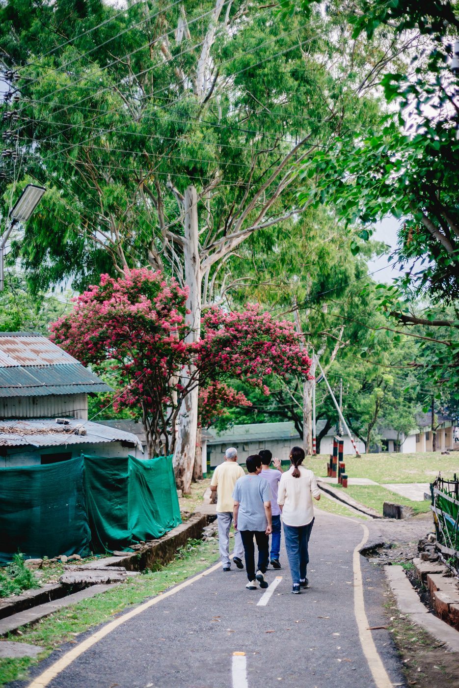 Naina.co-Photographer-Raconteuse-Storyteller-Luxury-Lifestyle-Dharchula-EyesForTravel-EyesForIndia-Old-Home