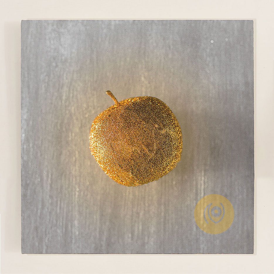 NainaCo-Luxury-Lifestyle-Photographer-Storyteller-Store-Canvas-Prints-Apple-Abstract-Gold-Golden-Square-01
