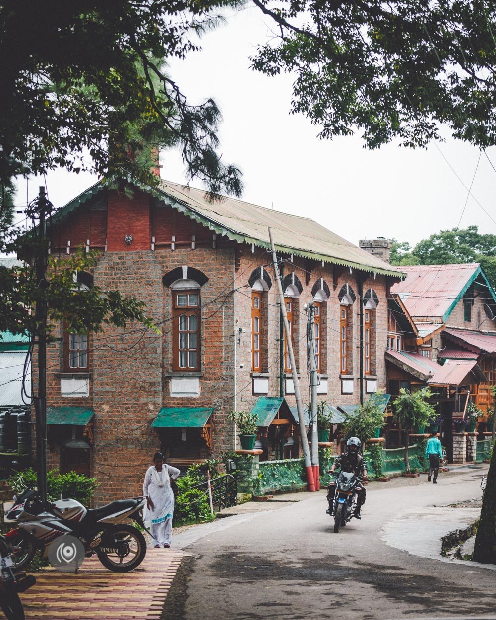 Kasauli Club & Market #REDHUxKASAULI #EyesForDestinations, Naina.co Luxury & Lifestyle Photographer, Blogger Storyteller