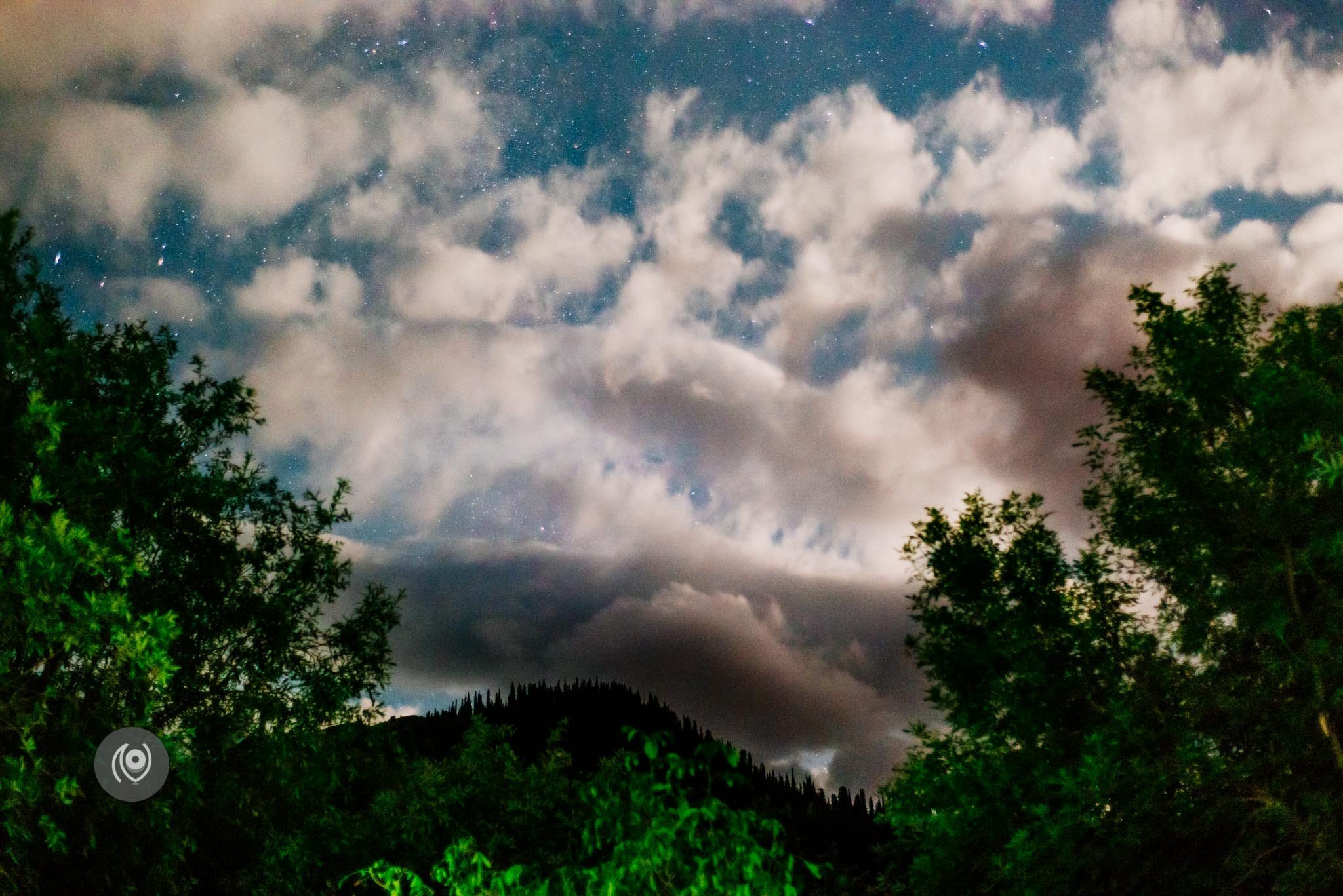 EyesForDestinations : Timelapse of Kashmiri Night Sky : Naina.co Luxury & Lifestyle, Photographer Storyteller, Blogger.