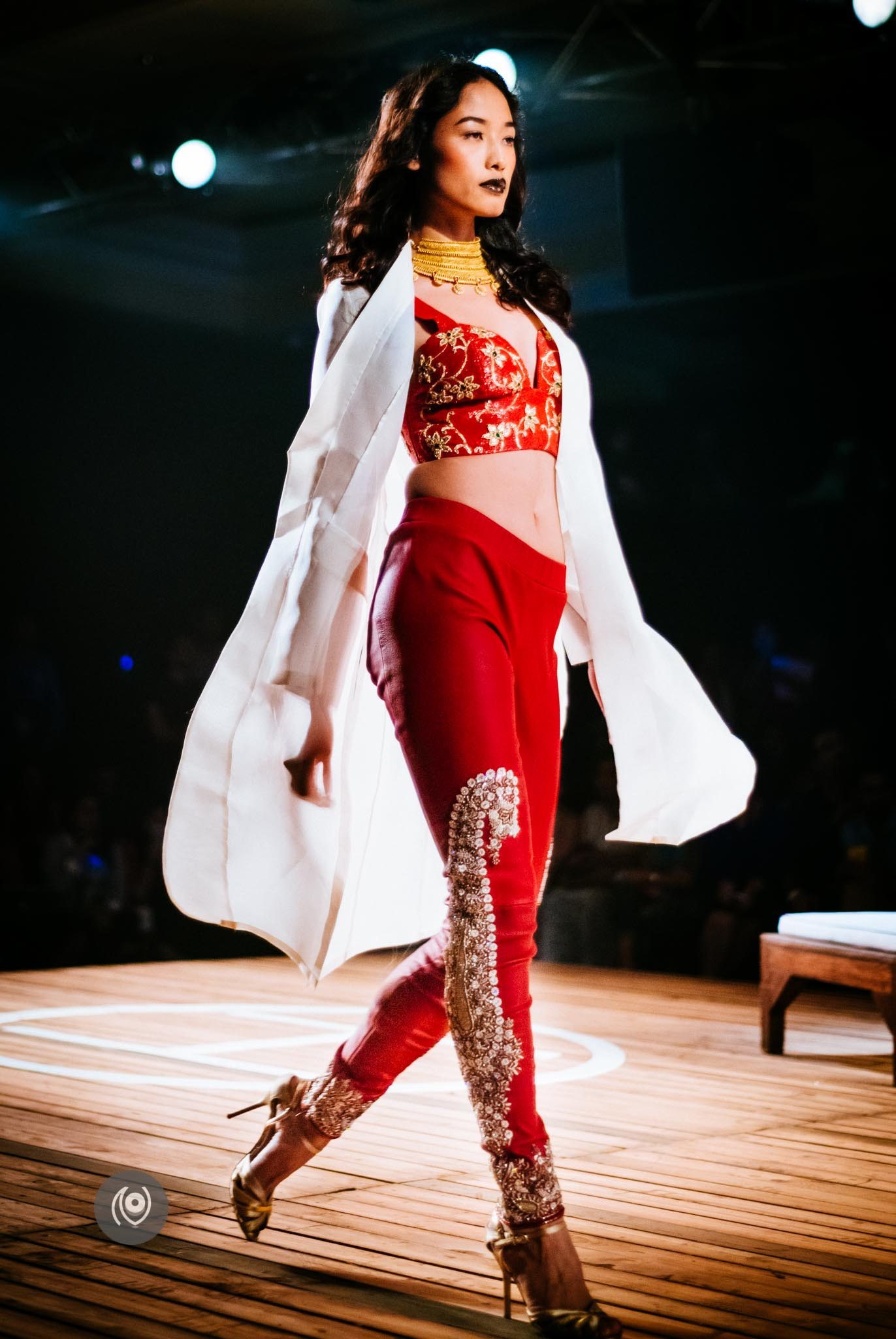 Monisha Jaising, The Sailing Bride, Amazon India Couture Week 2015, #EyesForFashion Naina.co Luxury & Lifestyle, Photographer Storyteller, Blogger.