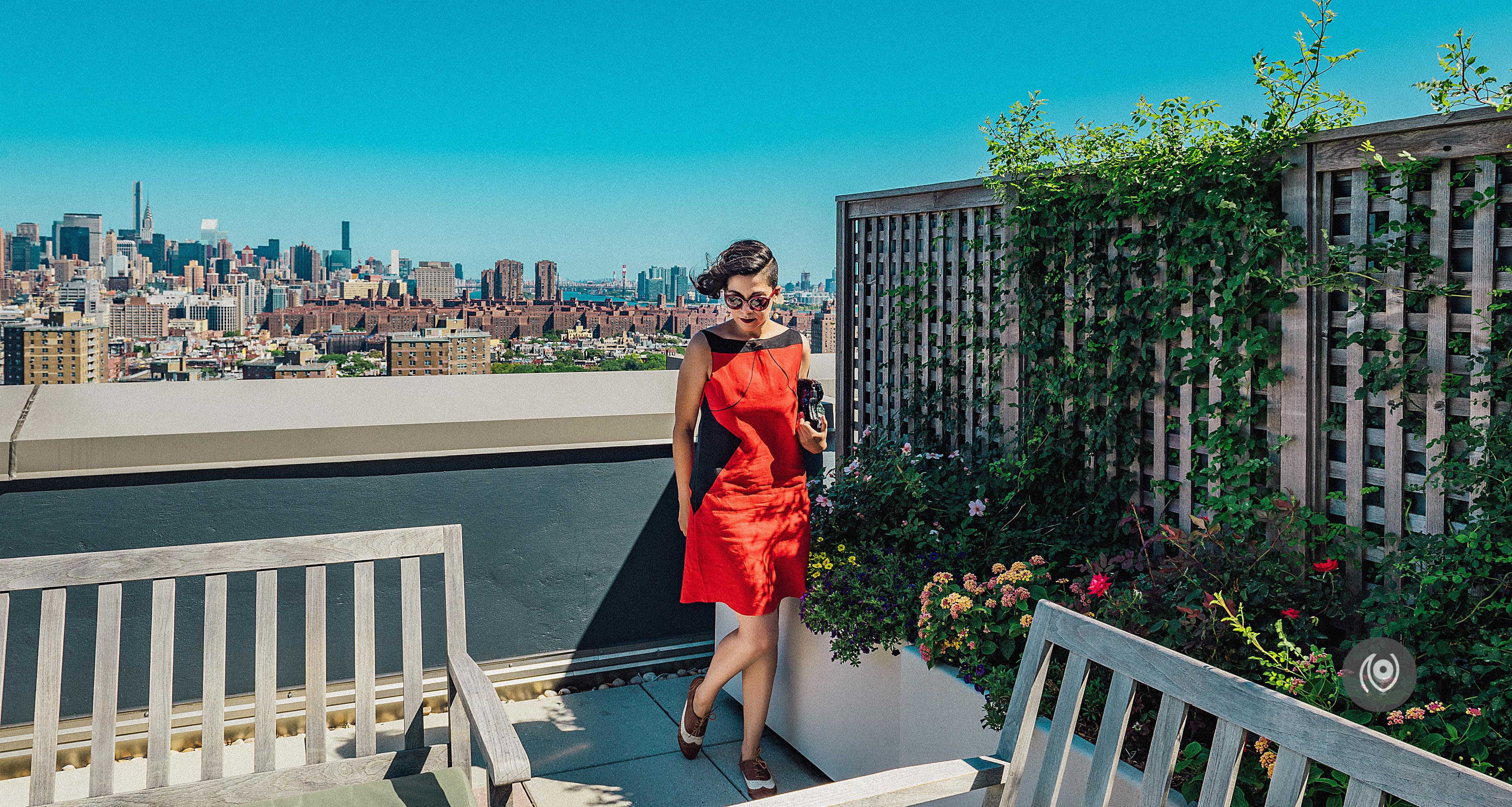 Classic New York Sun Deck #CoverUp 51 #EyesForNewYork #REDHUxNYC #REDHUxAIRBNB Naina.co Luxury & Lifestyle, Photographer Storyteller, Blogger