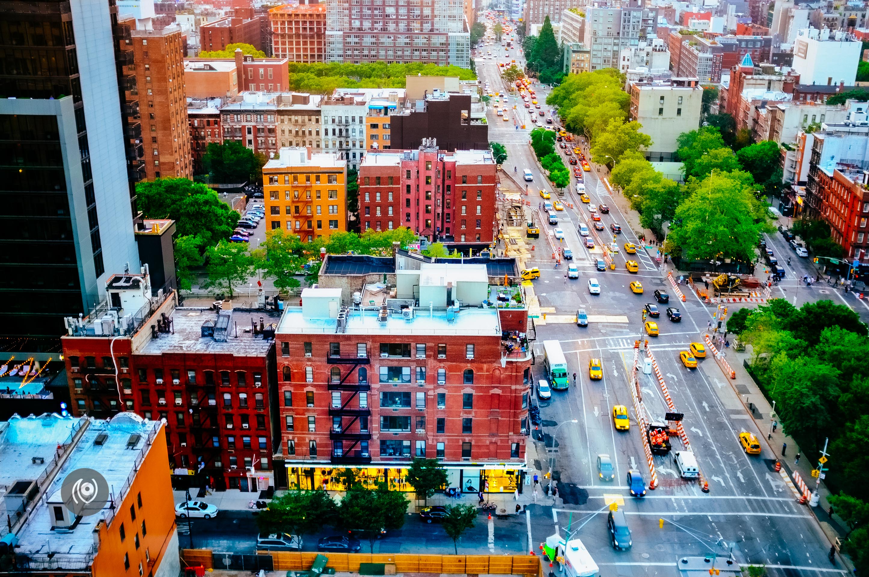 Apartment View #EyesForNewYork #REDHUxNYC #REDHUxAIRBNB Naina.co Luxury & Lifestyle, Photographer Storyteller, Blogger