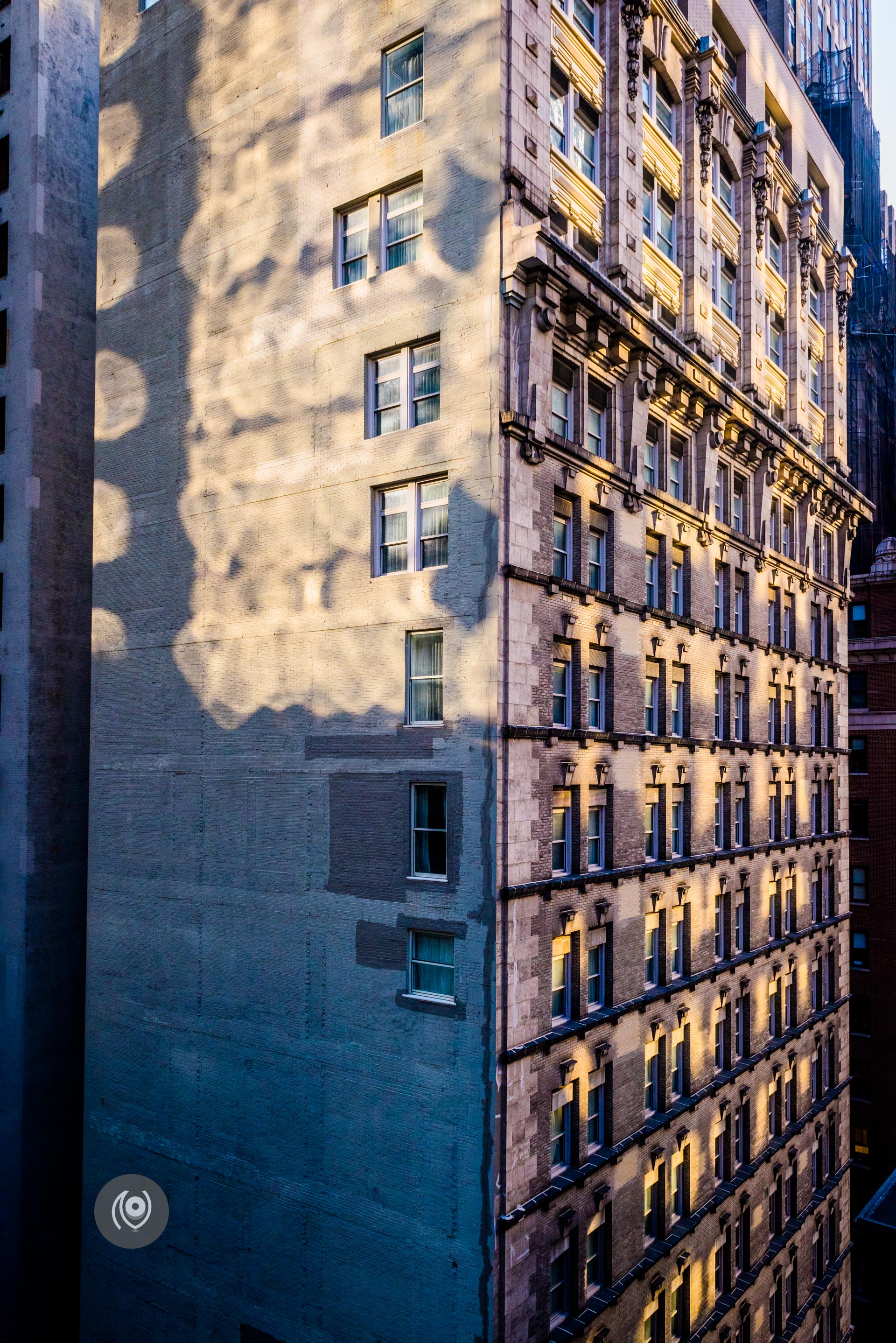 Suzanne's FiDi Apartment, Wall Street #REDHUxAIRBNB, Airbnb, #EyesForNewYork #REDHUxNYC Naina.co Luxury & Lifestyle, Photographer Storyteller, Blogger