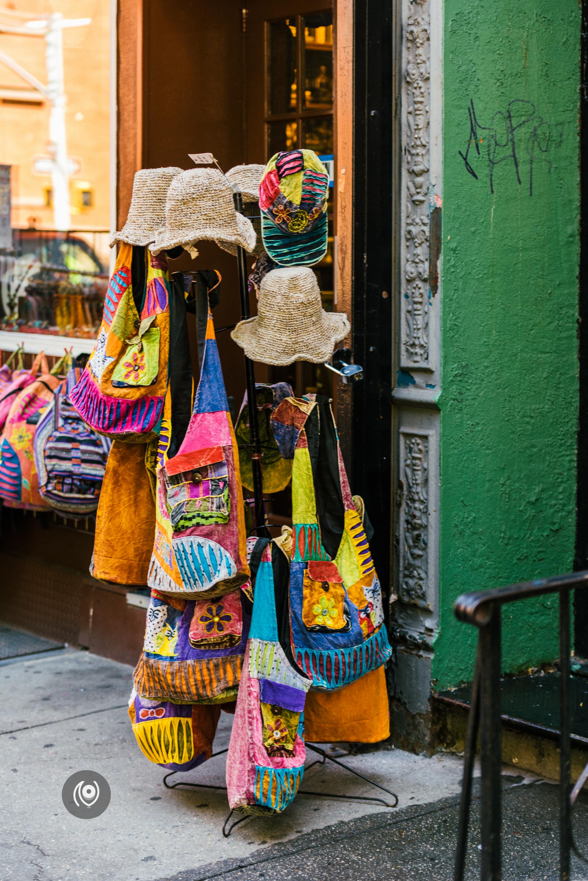 Walk to Washington Square Park #EyesForNewYork #REDHUxNYC Naina.co Luxury & Lifestyle, Photographer Storyteller, Blogger