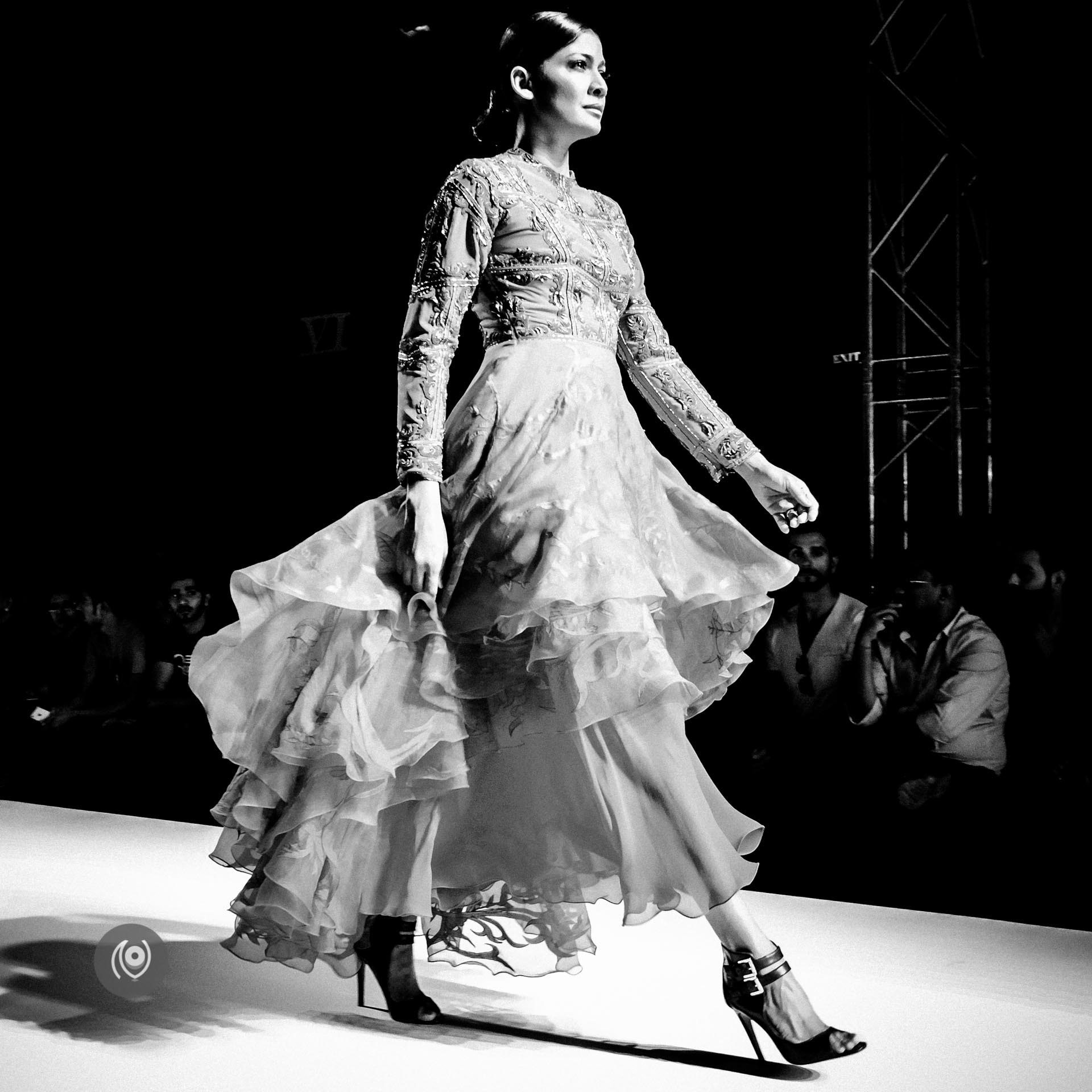 Kartikeya, Amazon India Fashion Week Spring Summer 2016 #AIFWSS16 #EyesForFashion Naina.co Luxury & Lifestyle, Photographer Storyteller, Blogger