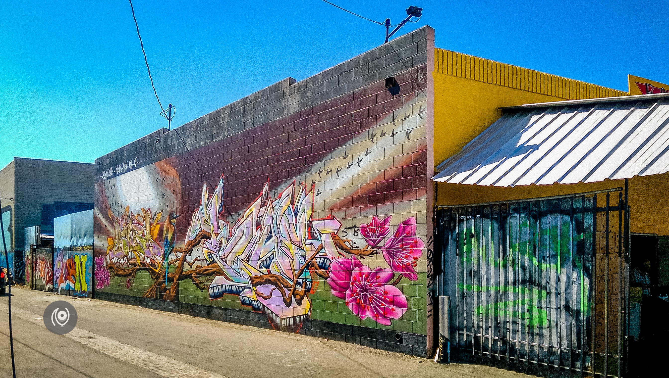 American Apparel Flea Market, Los Angeles #NAINAxADOBE #EyesForLA #AdobeMax15 Naina.co Luxury & Lifestyle, Photographer Storyteller, Blogger