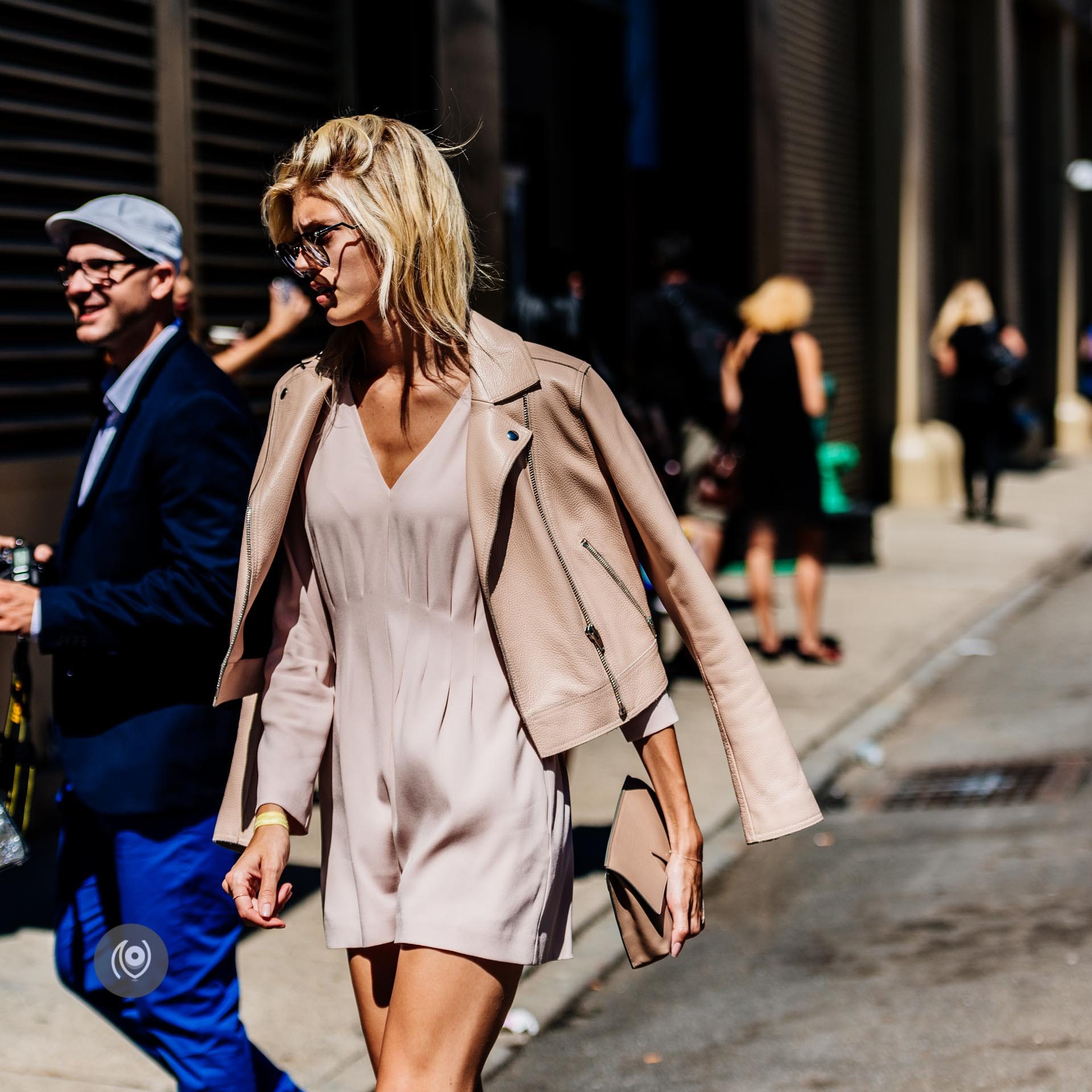 #NYFW New York Fashion Week Spring Summer 2016 #EyesForStreetStyle #EyesForNewYork #REDHUxNYC Naina.co Luxury & Lifestyle, Photographer Storyteller, Blogger