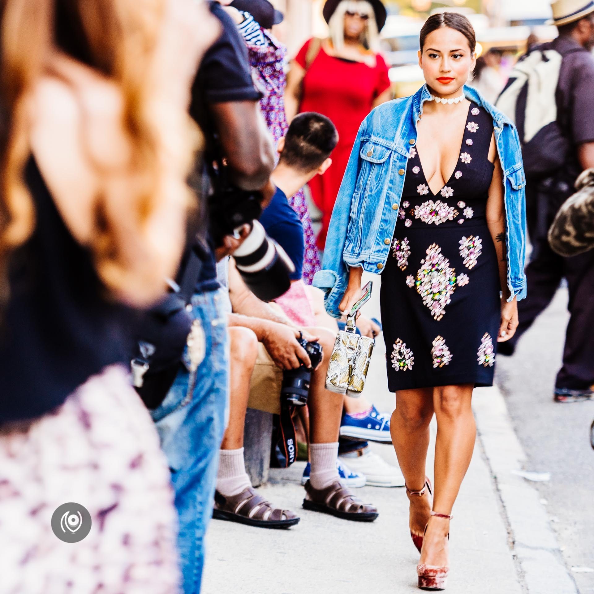 #NYFW New York Fashion Week Spring Summer 2016 #EyesForStreetStyle #EyesForNewYork #REDHUxNYC Naina.co Luxury & Lifestyle, Photographer Storyteller, Blogger