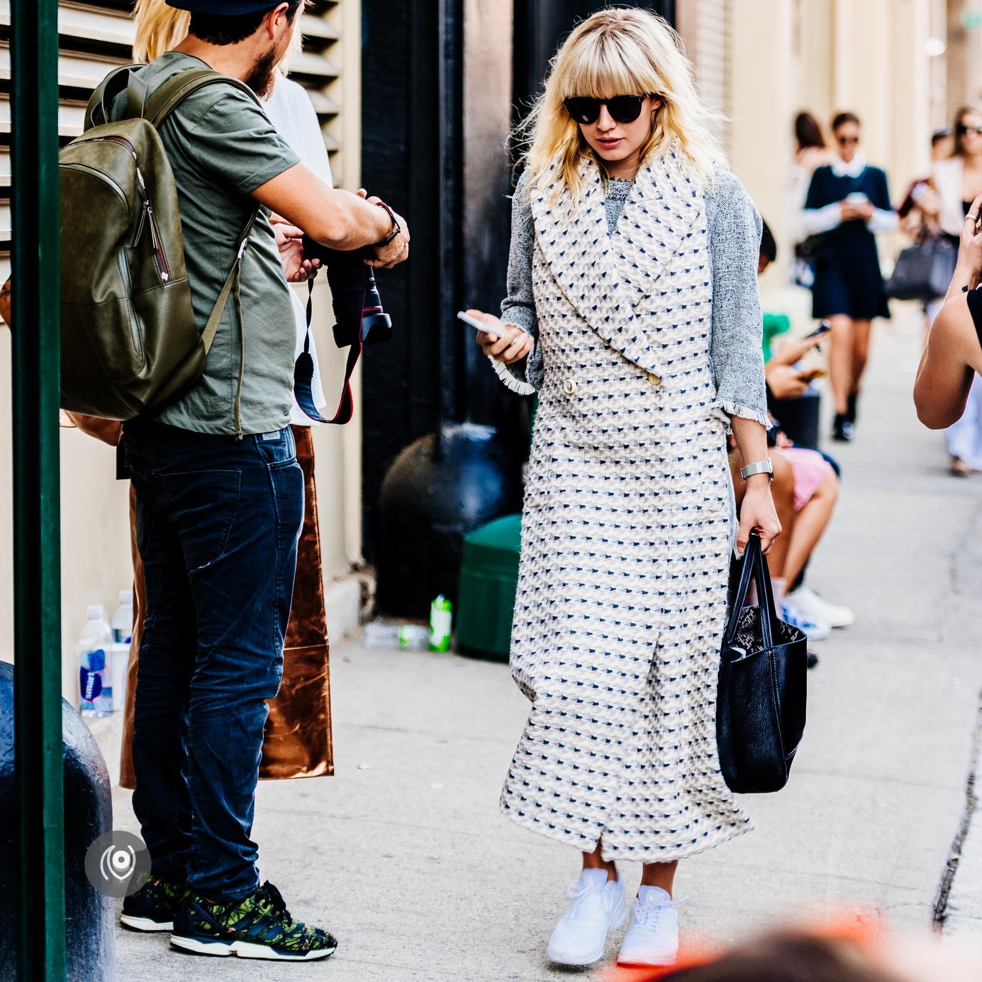 #NYFW New York Fashion Week Spring Summer 2016 #EyesForStreetStyle #EyesForNewYork #REDHUxNYC Naina.co Luxury & Lifestyle, Photographer Storyteller, Blogger