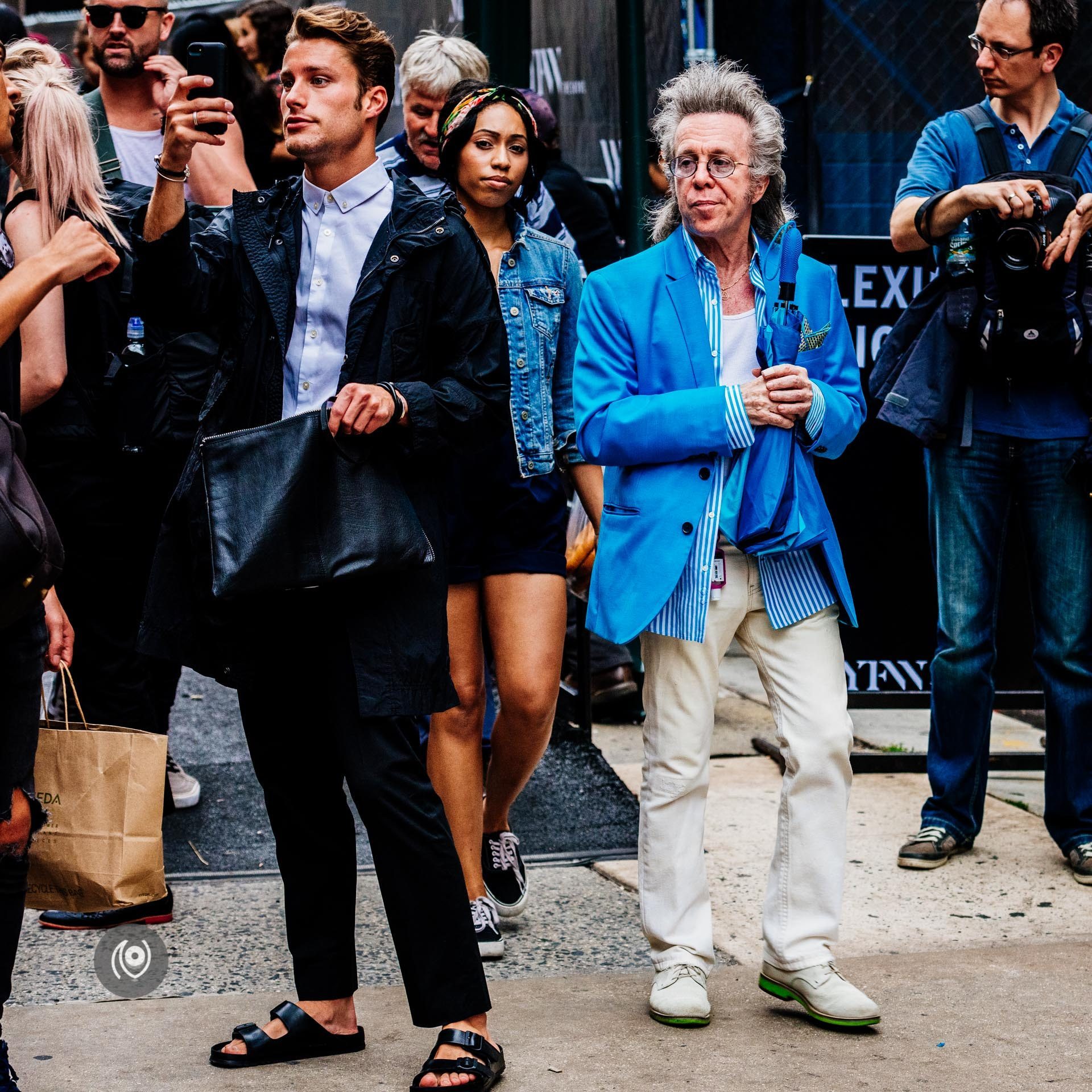 #NYFW New York Fashion Week Spring Summer 2016 #EyesForStreetStyle #EyesForNewYork #REDHUxNYC Naina.co Luxury & Lifestyle, Photographer Storyteller, Blogger