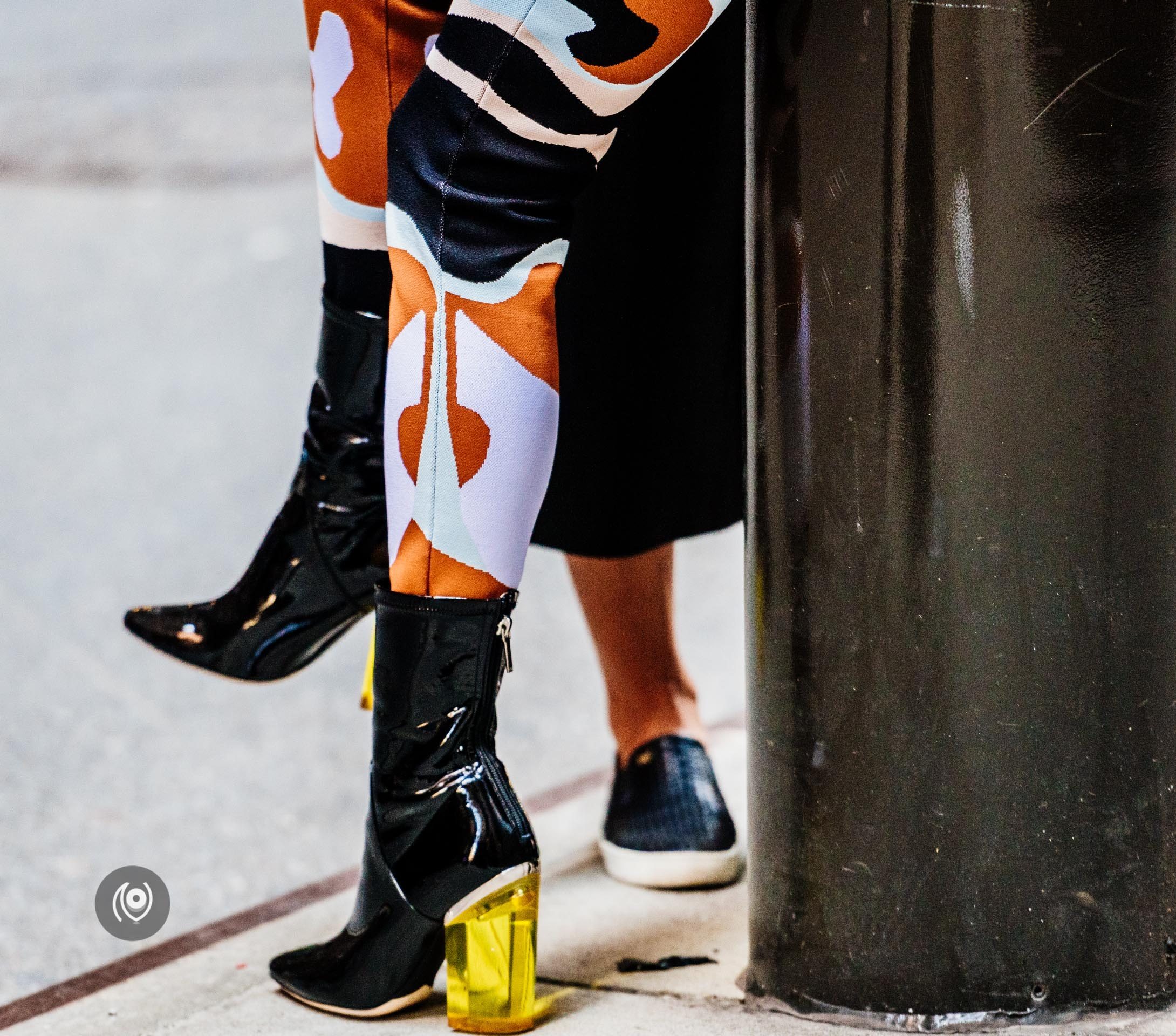 #NYFW New York Fashion Week Spring Summer 2016 #EyesForStreetStyle #EyesForNewYork #REDHUxNYC Naina.co Luxury & Lifestyle, Photographer Storyteller, Blogger