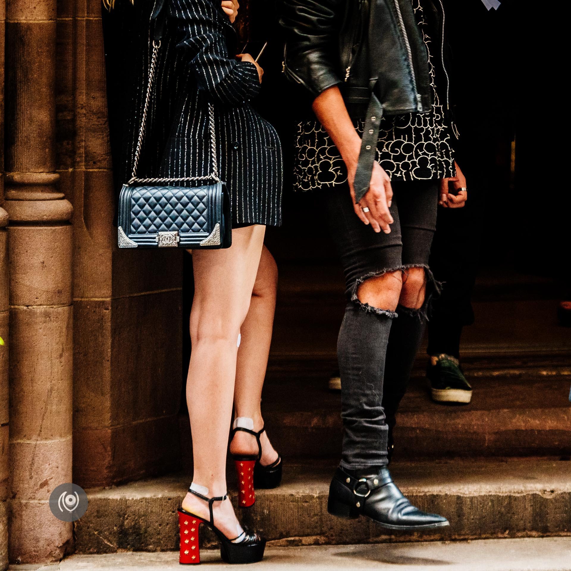 #NYFW New York Fashion Week Spring Summer 2016 #EyesForStreetStyle #EyesForNewYork #REDHUxNYC Naina.co Luxury & Lifestyle, Photographer Storyteller, Blogger