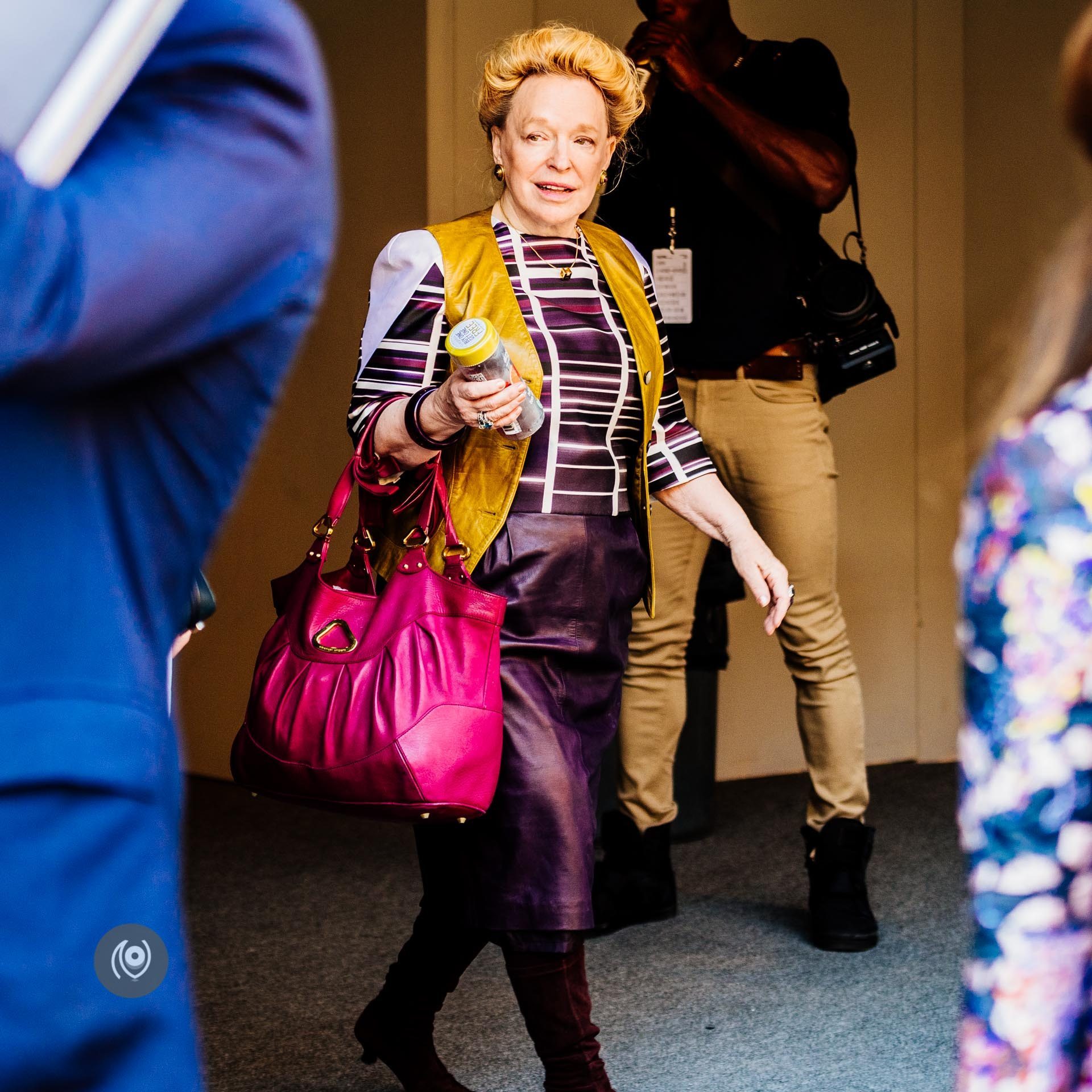 #NYFW New York Fashion Week Spring Summer 2016 #EyesForStreetStyle #EyesForNewYork #REDHUxNYC Naina.co Luxury & Lifestyle, Photographer Storyteller, Blogger