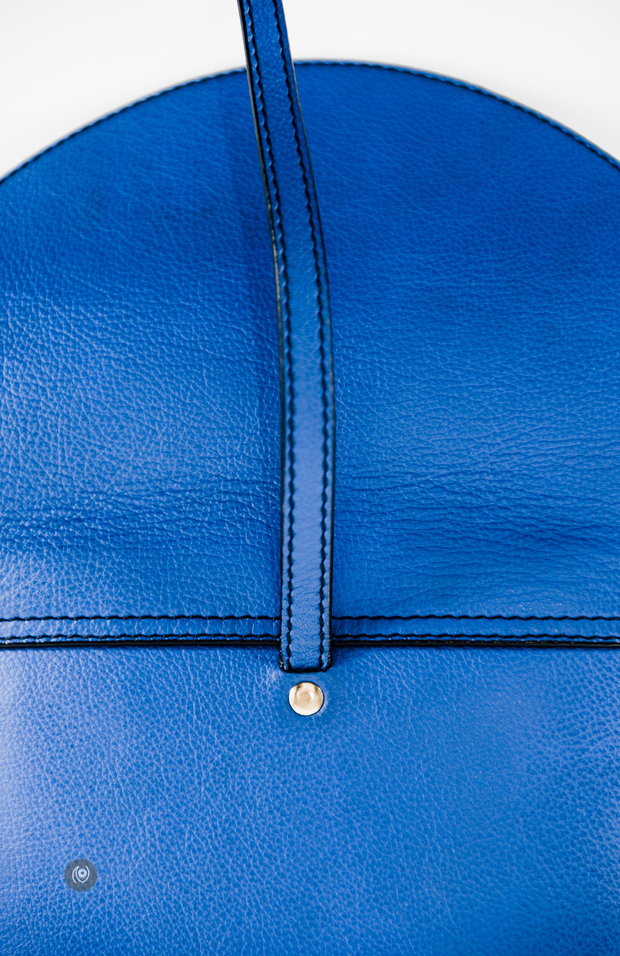 Cobalt Little Stella, Chiaroscuro Bags #MadeInIndia Leather Bag, Naina.co, Naina Redhu, Luxury Photographer, Lifestyle Photographer, Luxury Blogger, Lifestyle Blogger, #EyesForFashion, Smriti Sain, Experience Collector