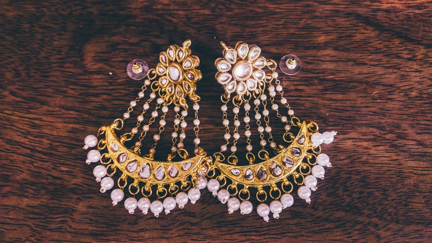 What's Up Naina December 2015, Naina.co Luxury Lifestyle Photographer, Experience Collector
