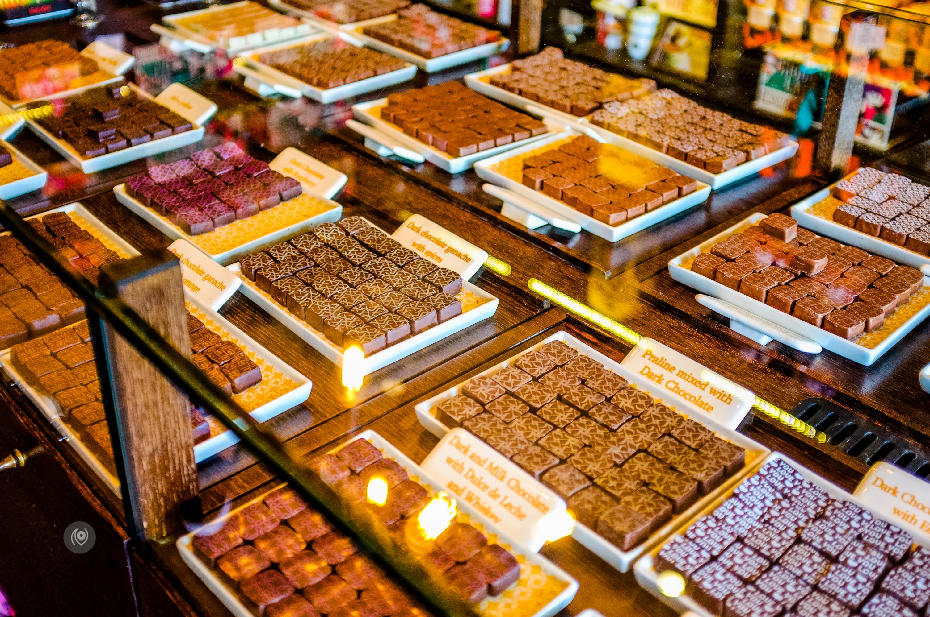 Max Brenner Chocolate, #EyesForDining, #EyesForNewYork, #REDHUxNYC, Naina.co, Naina Redhu, Luxury, Lifestyle, Photographer, Blogger, Experience Collector, EyesForDining, EyesForNewYork, REDHUxNYC