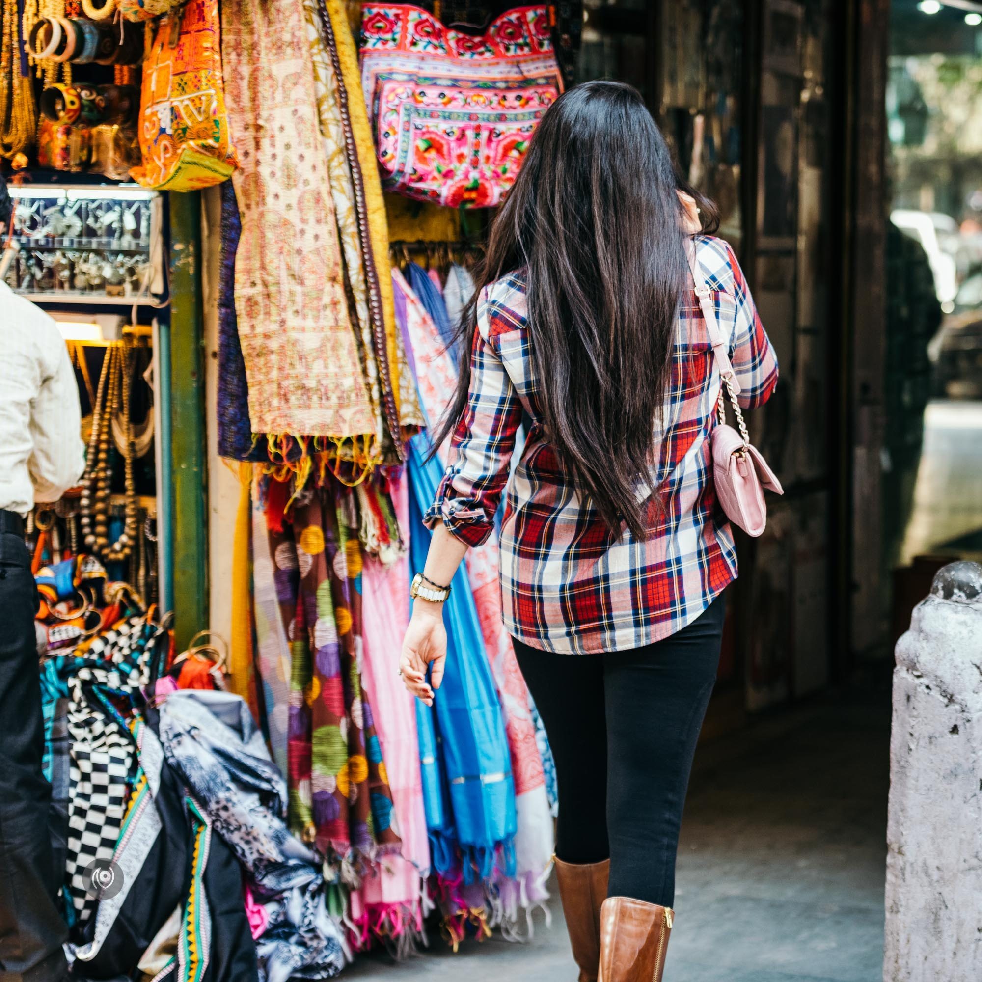 #EyesForStreetStyle, #NewDelhi, Naina.co, Luxury Photographer, Lifestyle Photographer, Luxury Blogger, Lifestyle Blogger, Experience Collector, Indian Street Style, Street Style Photography, India, Street Style