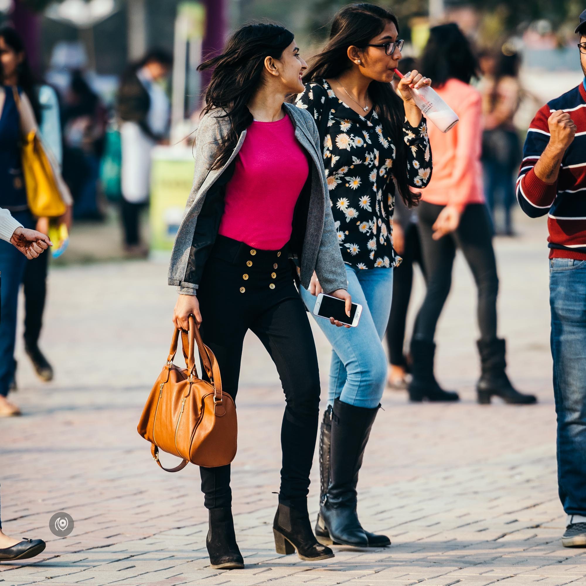 #EyesForStreetStyle, #NewDelhi, Naina.co, Luxury Photographer, Lifestyle Photographer, Luxury Blogger, Lifestyle Blogger, Experience Collector, Indian Street Style, Street Style Photography, India, Street Style