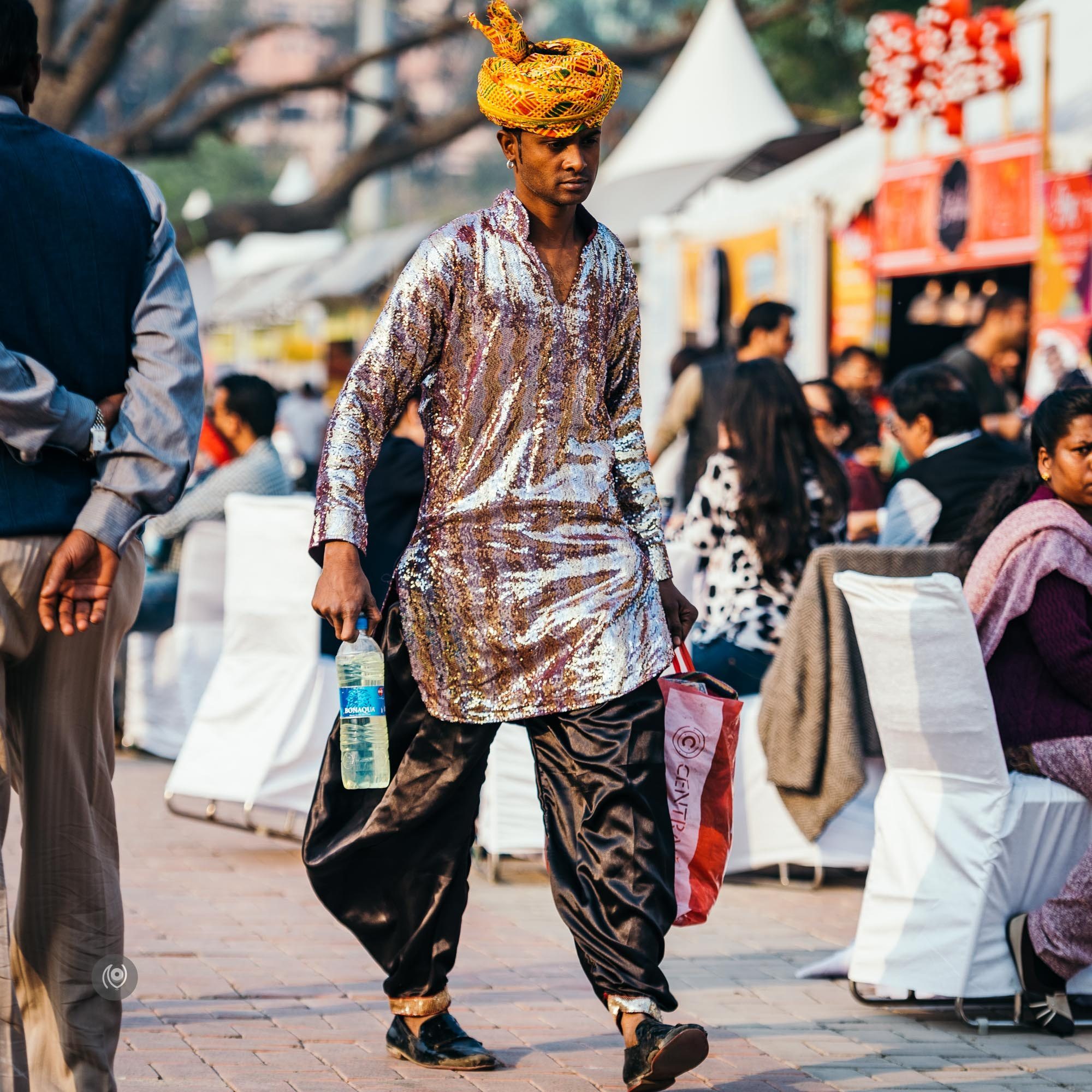 #EyesForStreetStyle, #NewDelhi, Naina.co, Luxury Photographer, Lifestyle Photographer, Luxury Blogger, Lifestyle Blogger, Experience Collector, Indian Street Style, Street Style Photography, India, Street Style